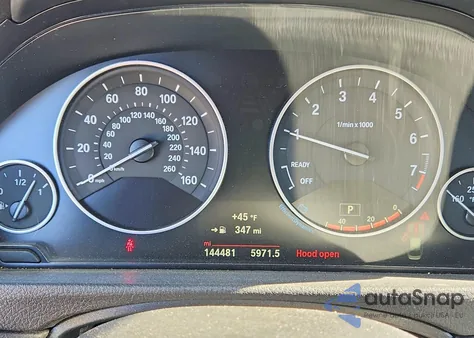 2017 BMW 320 I z USA, uszkodzony, nr VIN WBA8E1G30HNU18662